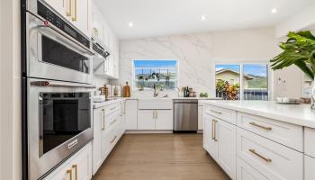 7211  Aipo Place Koko Head Terrace, Hawaii Kai home - photo 6 of 25