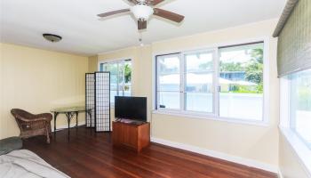 725 Kalolina Place Coconut Grove, Kailua home - photo 4 of 25 725 Kalolina Place Coconut Grove, Kailua home - photo 4 of 25