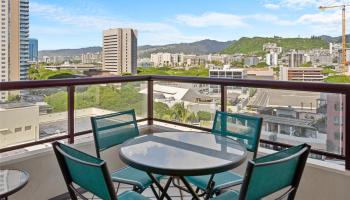 Imperial Plaza condo # 1005, Honolulu, Hawaii - photo 2 of 25