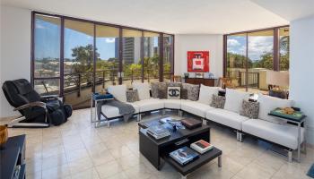 Imperial Plaza condo # 617, Honolulu, Hawaii - photo 1 of 23 Imperial Plaza condo # 617, Honolulu, Hawaii - photo 1 of 23