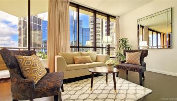 Imperial Plaza condo # 817, Honolulu, Hawaii - photo 2 of 25 Imperial Plaza condo # 817, Honolulu, Hawaii - photo 2 of 25