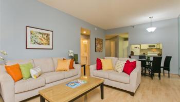 Imperial Plaza condo # 904, Honolulu, Hawaii - photo 1 of 14