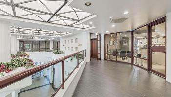 725 Kapiolani Blvd Honolulu Oahu commercial real estate photo2 of 12