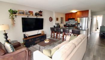 Piikoi Plaza condo # 1106, Honolulu, Hawaii - photo 3 of 25