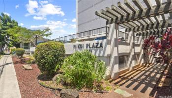 Piikoi Plaza condo # 302, Honolulu, Hawaii - photo 1 of 15