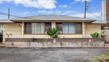 726 Menehune Lane Honolulu - Multi-family - photo 3 of 25