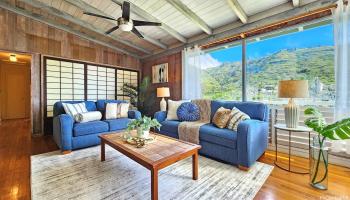 730  Ahuwale Street Aina Haina Area, Diamond Head home - photo 3 of 22