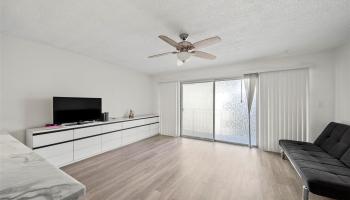 Coty Tower condo # 402, Honolulu, Hawaii - photo 2 of 14