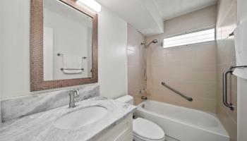 Coty Tower condo # 402, Honolulu, Hawaii - photo 4 of 14