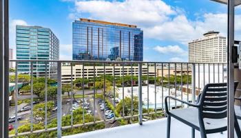 Coty Tower condo # 904, Honolulu, Hawaii - photo 6 of 25