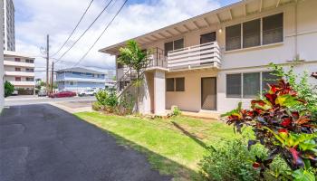 735 Lukepane Ave Honolulu - Multi-family - photo 4 of 15