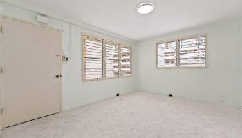 735 Lukepane Ave Honolulu - Multi-family - photo 6 of 15