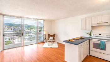 Summer Villa condo # 602, Honolulu, Hawaii - photo 1 of 1