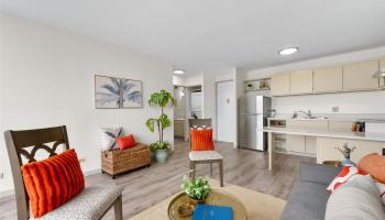 Summer Villa condo # 703, Honolulu, Hawaii - photo 4 of 19