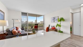 Summer Villa condo # 703, Honolulu, Hawaii - photo 5 of 19