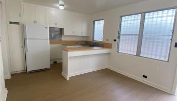 738 University Ave Honolulu - Rental - photo 2 of 7