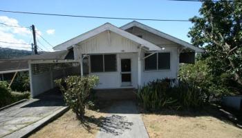 739 N Judd St Liliha, Honolulu home - photo 3 of 7 739 N Judd St Liliha, Honolulu home - photo 3 of 7