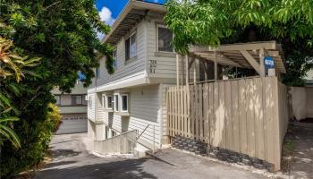 739  Kinalau Place Punchbowl-lower, Honolulu home - photo 2 of 25