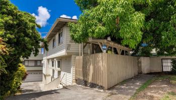 739  Kinalau Place Punchbowl-lower, Honolulu home - photo 2 of 25