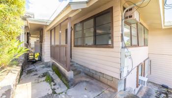 741  Alewa Drive Puunui, Honolulu home - photo 2 of 24