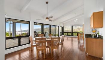 7440  Kamehame Place Kamehame Ridge, Hawaii Kai home - photo 4 of 25