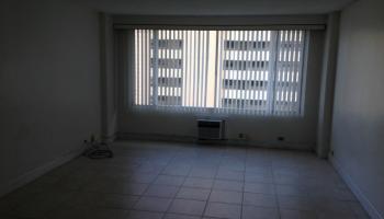 Pacific Grand condo #1012, Honolulu, Hawaii - photo 4 of 9