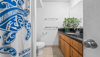 Pacific Grand condo # 1405, Honolulu, Hawaii - photo 3 of 19