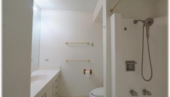 747 Amana St Honolulu - Rental - photo 5 of 9