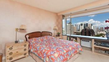PACIFIC GRAND condo #2201, Honolulu, Hawaii - photo 2 of 10 PACIFIC GRAND condo #2201, Honolulu, Hawaii - photo 2 of 10