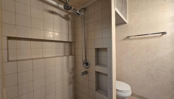 747 Amana St Honolulu - Rental - photo 6 of 13