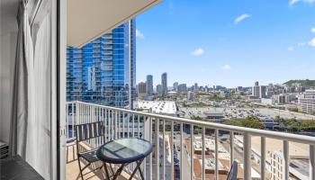 Holiday Village condo # 1702, Honolulu, Hawaii - photo 2 of 25