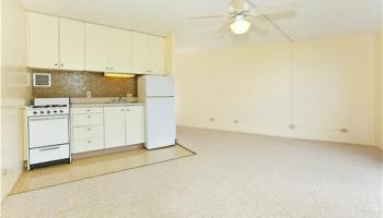 Holiday Village condo #609, Honolulu, Hawaii - photo 2 of 14 Holiday Village condo #609, Honolulu, Hawaii - photo 2 of 14