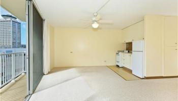 Holiday Village condo #609, Honolulu, Hawaii - photo 4 of 14