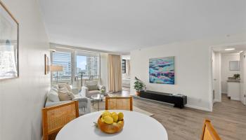 Kapiolani Belaire condo # 1007, Honolulu, Hawaii - photo 2 of 25