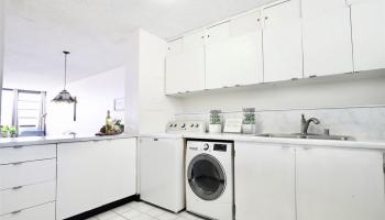 Kapiolani Belaire condo # 404, Honolulu, Hawaii - photo 6 of 17