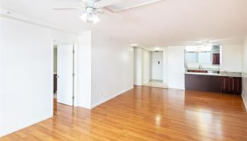 Kapiolani Belaire condo # 607, Honolulu, Hawaii - photo 5 of 17 Kapiolani Belaire condo # 607, Honolulu, Hawaii - photo 5 of 17