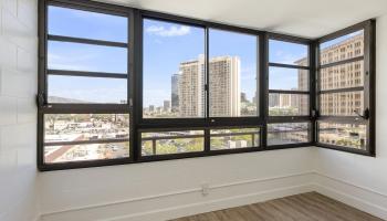 Kapiolani Belaire condo # 801, Honolulu, Hawaii - photo 4 of 23