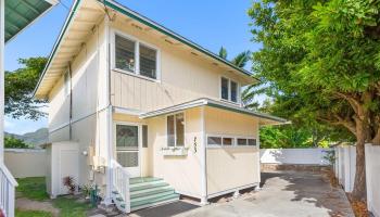 753  Kaipii St Coconut Grove, Kailua home - photo 5 of 21