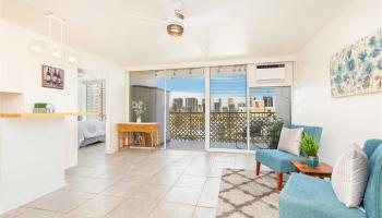 Sun Hala condo # 904, Honolulu, Hawaii - photo 4 of 24