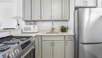 Holiday Gardens condo # A204, Honolulu, Hawaii - photo 3 of 19