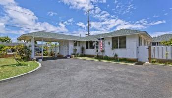 756 Maluniu Ave Kalama/cnut Grov, Kailua home - photo 1 of 22 756 Maluniu Ave Kalama/cnut Grov, Kailua home - photo 1 of 22