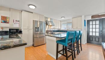 763  Kaipii Street Coconut Grove, Kailua home - photo 4 of 25