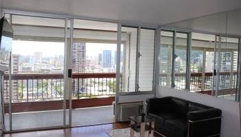 Kinau Lanais condo # 2107, Honolulu, Hawaii - photo 5 of 13