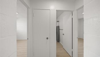 Holiday Apts condo # 223, Honolulu, Hawaii - photo 5 of 10