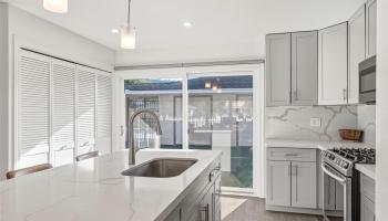 777  Kumukahi Pl Spinnaker Isle, Hawaii Kai home - photo 5 of 25