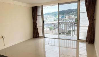 778 Wiliwili St condo # 504, Honolulu, Hawaii - photo 4 of 15