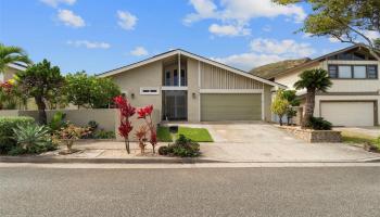 7780  Waikapu Loop Kalama Valley, Hawaii Kai home - photo 2 of 25