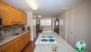 Woodrose condo #801, Honolulu, Hawaii - photo 4 of 17