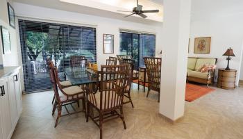 7832  Makaaoa Pl Queens Gate, Hawaii Kai home - photo 3 of 25