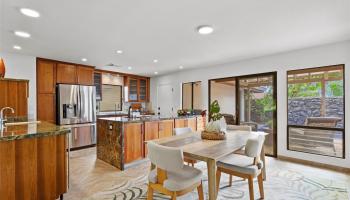 7832  Makaaoa Place Queens Gate, Hawaii Kai home - photo 5 of 25